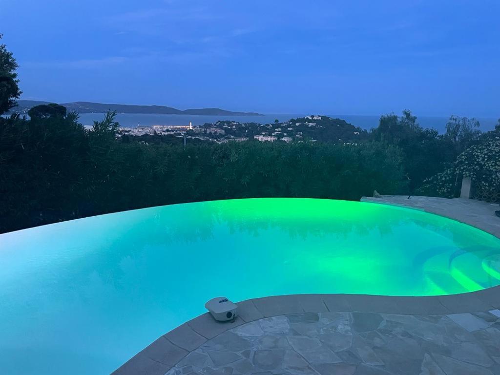 4-Star Private Villa With Heated Pool And Panoramic Sea View At Gulf De Saint Tropez Cavalaire-sur-Mer Eksteriør billede